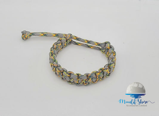 MACRAME HANDBAND